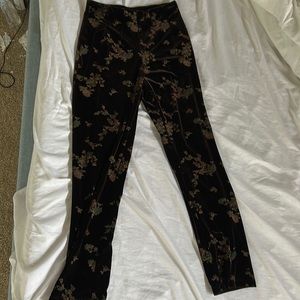 Floral velvet lounge pants